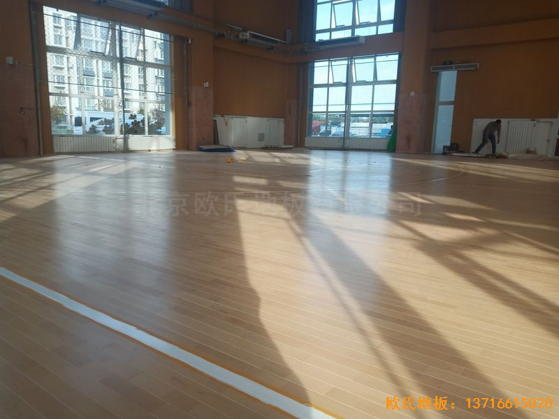 北京大興區(qū)團(tuán)河路98號體育木地板安裝案例