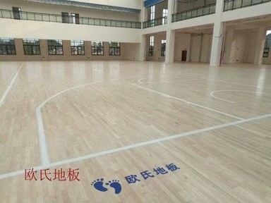 體育館鋪運(yùn)動(dòng)木地板有四個(gè)好處,是哪些？
