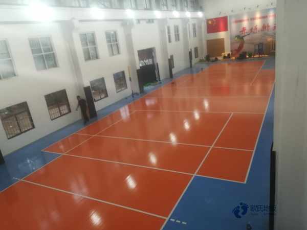 大學體育場館木地板廠家報價