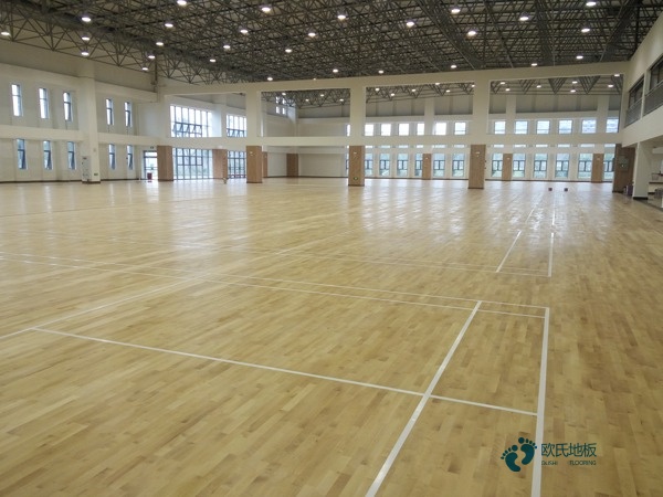 尋求籃球運動木地板哪些牌子好