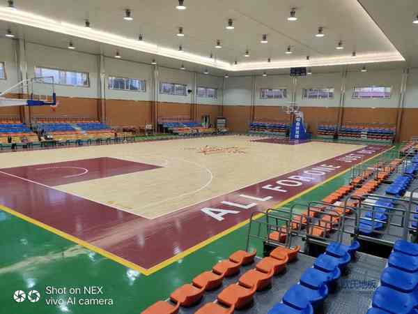普通籃球運動地板施工方案