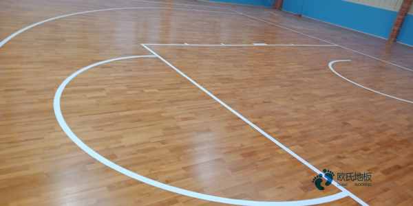 楓木運動場館地板保養知識