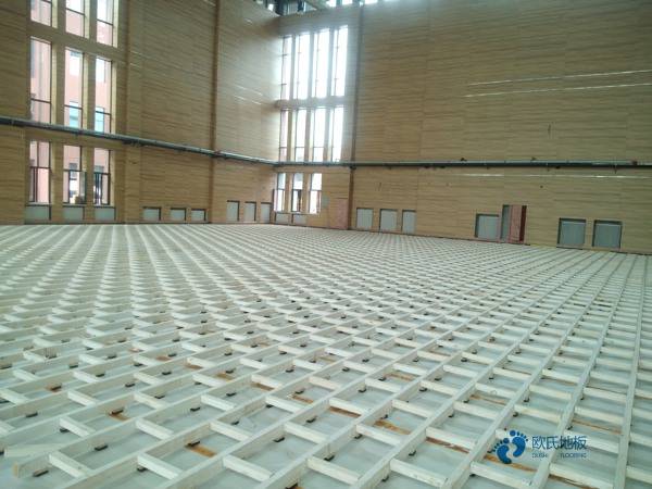 學(xué)校運動場地地板施工