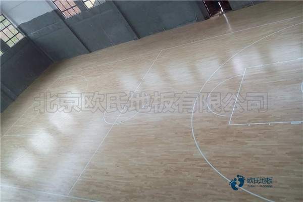 籃球運(yùn)動(dòng)木地板的排名1