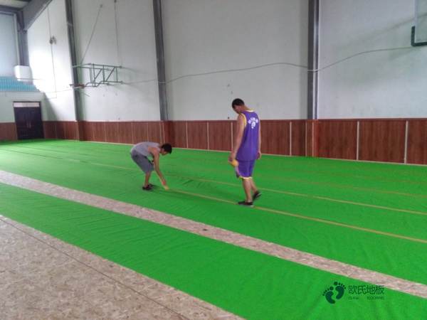 室內運動木地板用什么材料