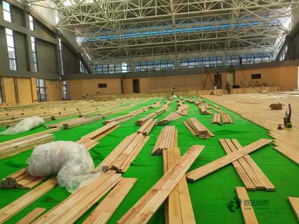 購(gòu)買籃球體育地板更便宜的是哪家