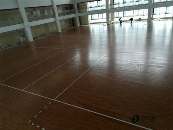 室內運動木地板如何保養(yǎng)
