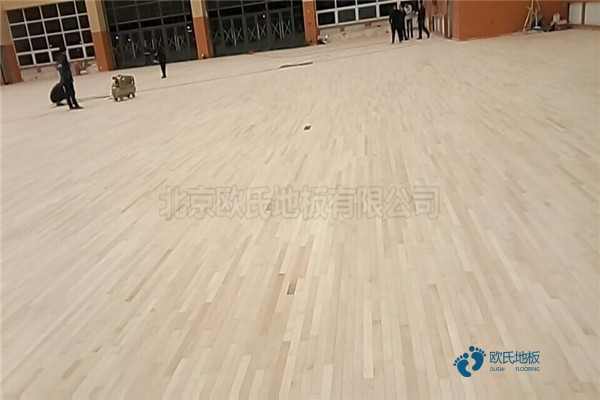 購買運(yùn)動(dòng)型地板品牌排行2